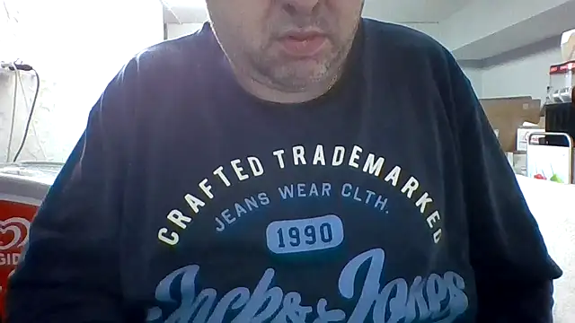 stefistefi8097 online show from February 15, 2026, 2:05 pm