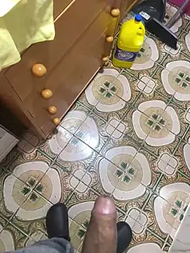 Snapshot of Anaconda_Negra20 chatting on November 23, 2025, 11:09 am Anaconda Negra20 online show from November 23, 2025, 11:09 am