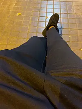 Snapshot of Anaconda_Negra20 chatting on November 2, 2025, 8:14 pm Anaconda Negra20 online show from November 2, 2025, 8:14 pm