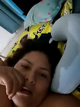 Snapshot of chikis12_ chatting on November 22, 2025, 9:02 pm chikis12 online show from November 22, 2025, 9:02 pm