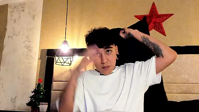 SantiOlsen online show from November 29, 2025, 3:06 am