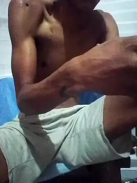 Estebanbigcock23 online show from November 24, 2025, 10:32 pm