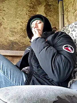 Snapshot of bbyxklaus chatting on November 25, 2025, 11:10 am bbyxklaus online show from November 25, 2025, 11:10 am