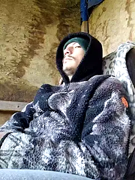 Snapshot of bbyxklaus chatting on November 28, 2025, 11:21 am bbyxklaus online show from November 28, 2025, 11:21 am