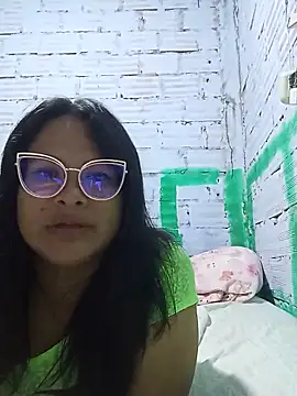 celeste122595 online show from June 11, 2026, 4:31 am