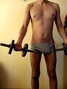 ItaloFitBoy25 online show from November 12, 2025, 7:29 pm