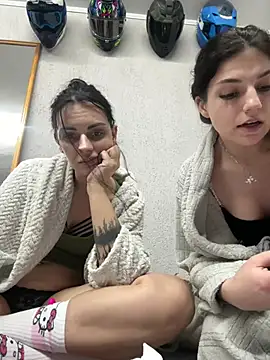 wwwdddccc1 online show from April 9, 2026, 6:58 pm