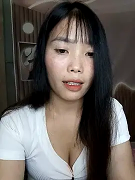 Fish yellow online show from November 4, 2025, 7:12 am