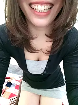 Fish yellow online show from November 28, 2025, 6:24 am