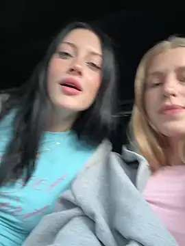 kira mia online show from June 27, 2026, 3:51 pm