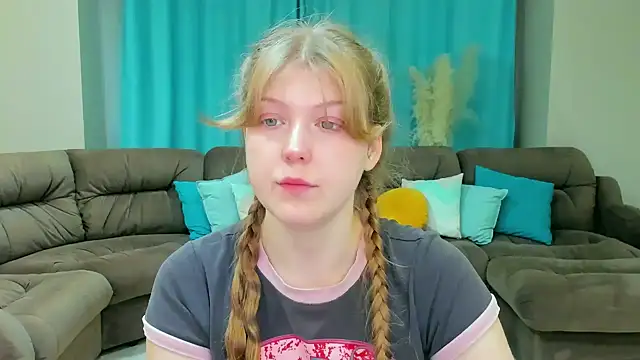 Snapshot of Stella_Light chatting on November 18, 2025, 4:27 am Stella Light online show from November 18, 2025, 4:27 am