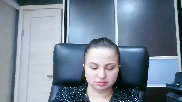 Denalynn online show from March 3, 2026, 7:04 am