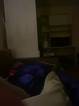 Snapshot of damiew1 chatting on October 23, 2025, 6:39 pm damiew1 online show from October 23, 2025, 6:39 pm