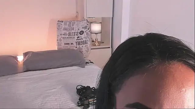 Snapshot of Blackywhiite chatting on November 3, 2025, 12:42 pm Blackywhiite online show from November 3, 2025, 12:42 pm