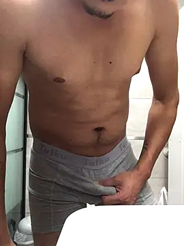 Snapshot of Axe-man_44 chatting on November 12, 2025, 4:22 pm Axe-man 44 online show from November 12, 2025, 4:22 pm