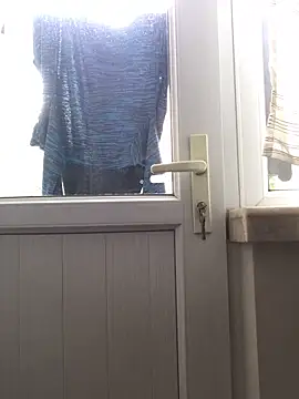 Snapshot of Axe-man_44 chatting on November 7, 2025, 10:53 am Axe-man 44 online show from November 7, 2025, 10:53 am