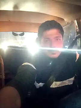 Snapshot of Axe-man_44 chatting on November 14, 2025, 2:32 pm Axe-man 44 online show from November 14, 2025, 2:32 pm