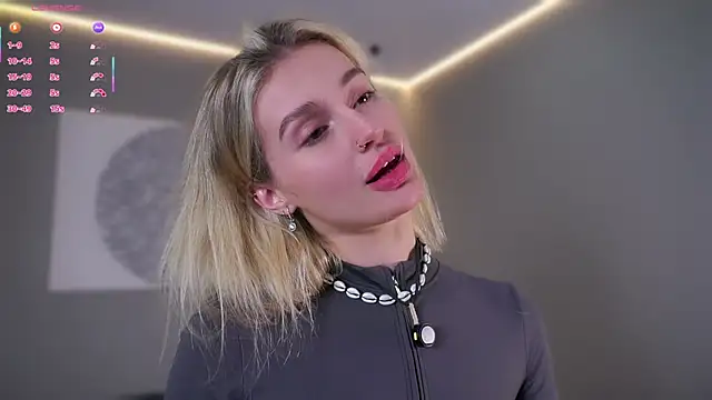 Snapshot of buvei chatting on February 17, 2026, 1:52 pm buvei online show from February 17, 2026, 1:52 pm