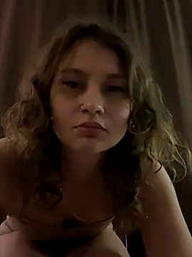 Snapshot of SpiderGirl__ chatting on October 20, 2025, 6:04 am SpiderGirl   online show from October 20, 2025, 6:04 am