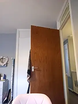 Snapshot of SashaBabyxx chatting on November 28, 2025, 8:36 am SashaBabyxx online show from November 28, 2025, 8:36 am