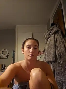 Snapshot of SashaBabyxx chatting on November 6, 2025, 4:22 pm SashaBabyxx online show from November 6, 2025, 4:22 pm