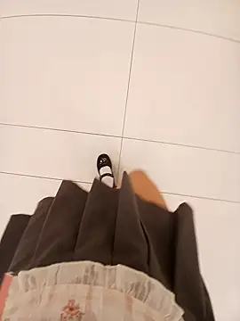 Mina-02 online show from October 23, 2025, 6:12 am