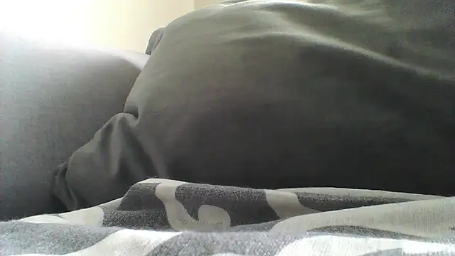 sexydeaChanel online show from April 21, 2026, 12:56 pm
