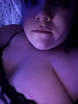 ollaaaaaaai online show from April 18, 2026, 7:07 pm