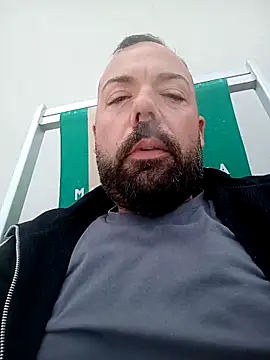 Snapshot of Romaeterna_ chatting on May 12, 2026, 7:05 am Romaeterna online show from May 12, 2026, 7:05 am