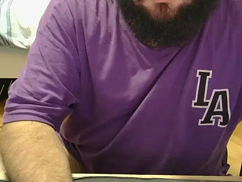 Snapshot of moneyman_11 chatting on November 6, 2025, 2:21 pm moneyman 11 online show from November 6, 2025, 2:21 pm