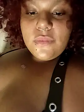 bigfatassmomy online show from October 20, 2025, 12:02 am