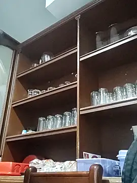 Carriata larry online show from November 1, 2025, 3:46 am