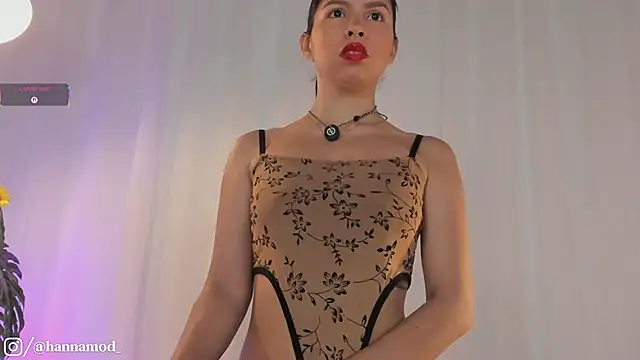 Snapshot of Lovely_queens_ chatting on November 22, 2025, 10:14 am Lovely queens online show from November 22, 2025, 10:14 am