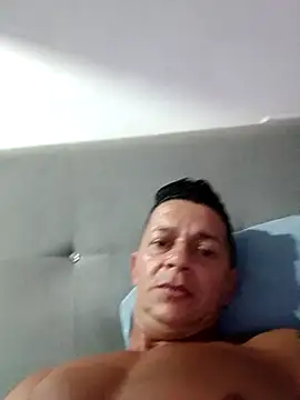 Snapshot of Cyborg45 chatting on February 11, 2026, 3:12 pm Cyborg45 online show from February 11, 2026, 3:12 pm