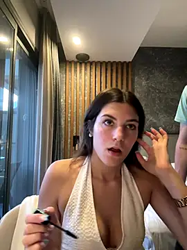 Brunnettebabe007 online show from November 20, 2025, 3:02 pm