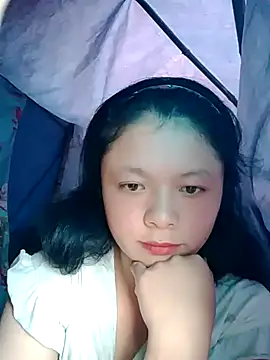 Snapshot of lisa-bae00 chatting on October 26, 2025, 9:53 am lisa-bae00 online show from October 26, 2025, 9:53 am