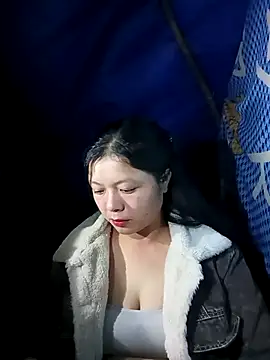 Snapshot of lisa-bae00 chatting on November 15, 2025, 10:58 pm lisa-bae00 online show from November 15, 2025, 10:58 pm