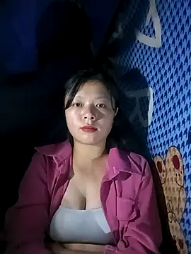 Snapshot of lisa-bae00 chatting on November 15, 2025, 10:41 am lisa-bae00 online show from November 15, 2025, 10:41 am