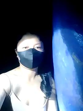 Snapshot of lisa-bae00 chatting on October 22, 2025, 9:46 pm lisa-bae00 online show from October 22, 2025, 9:46 pm