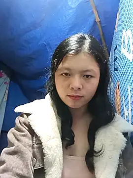 Snapshot of lisa-bae00 chatting on November 17, 2025, 11:42 pm lisa-bae00 online show from November 17, 2025, 11:42 pm