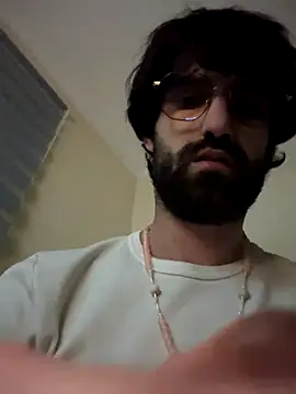 Snapshot of Paapii1098 chatting on November 9, 2025, 11:31 pm Paapii1098 online show from November 9, 2025, 11:31 pm