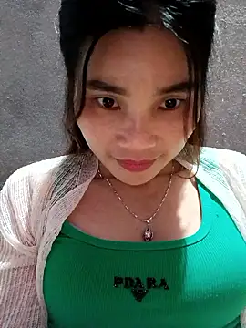 Snapshot of Bear_bear0 chatting on December 15, 2025, 1:28 pm Bear bear0 online show from December 15, 2025, 1:28 pm