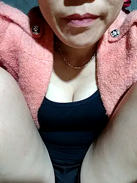 Snapshot of Bear_bear0 chatting on November 11, 2025, 3:51 pm Bear bear0 online show from November 11, 2025, 3:51 pm