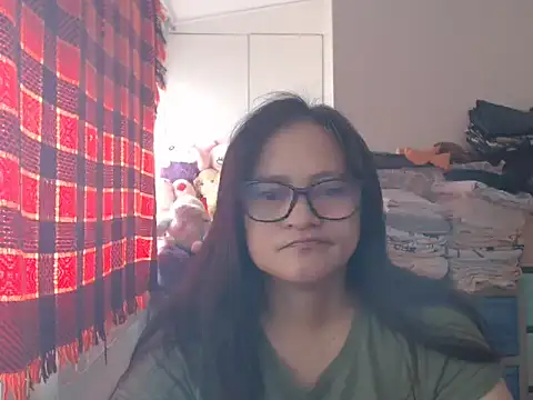 Snapshot of Kinkybela2025 chatting on February 22, 2026, 12:13 am Kinkybela2025 online show from February 22, 2026, 12:13 am