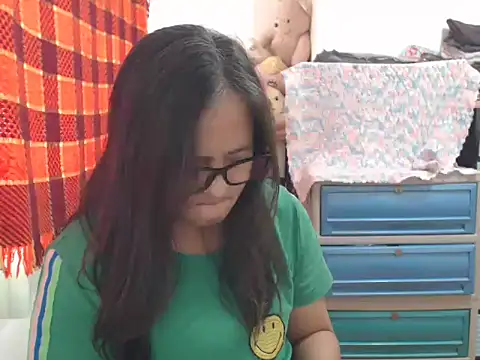 Snapshot of Kinkybela2025 chatting on January 12, 2026, 1:01 am Kinkybela2025 online show from January 12, 2026, 1:01 am