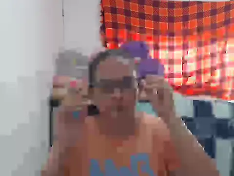 Snapshot of Kinkybela2025 chatting on November 20, 2025, 11:36 pm Kinkybela2025 online show from November 20, 2025, 11:36 pm