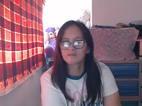 Snapshot of Kinkybela2025 chatting on January 8, 2026, 1:33 am Kinkybela2025 online show from January 8, 2026, 1:33 am