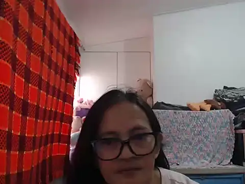 Snapshot of Kinkybela2025 chatting on February 13, 2026, 5:51 am Kinkybela2025 online show from February 13, 2026, 5:51 am