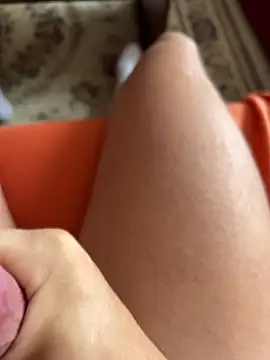 iCum uCum online show from April 21, 2026, 5:47 am