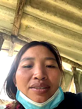 Snapshot of sowbibi chatting on October 30, 2025, 5:28 am sowbibi online show from October 30, 2025, 5:28 am